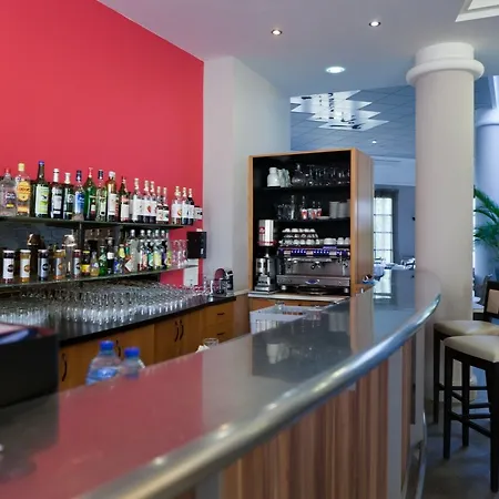 Chateau De Lignan 4* Narbonne