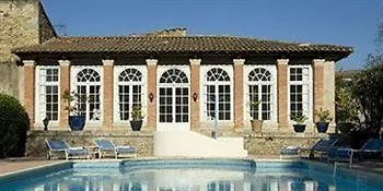 Chateau De Lignan 4*